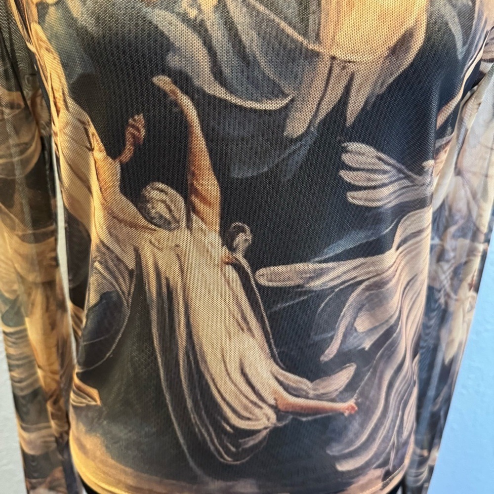 Heavenly Angel Print Long Sleeve Top Read - Picture 3 of 8